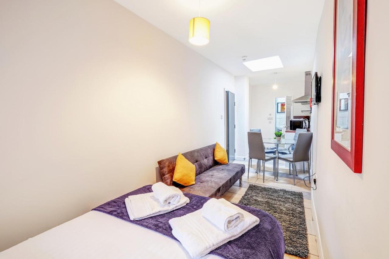 Fernbank Rooms Sudbury Hill, Harrow, Self-Contained Studios With En-Suite Harrow on the Hill Exteriér fotografie