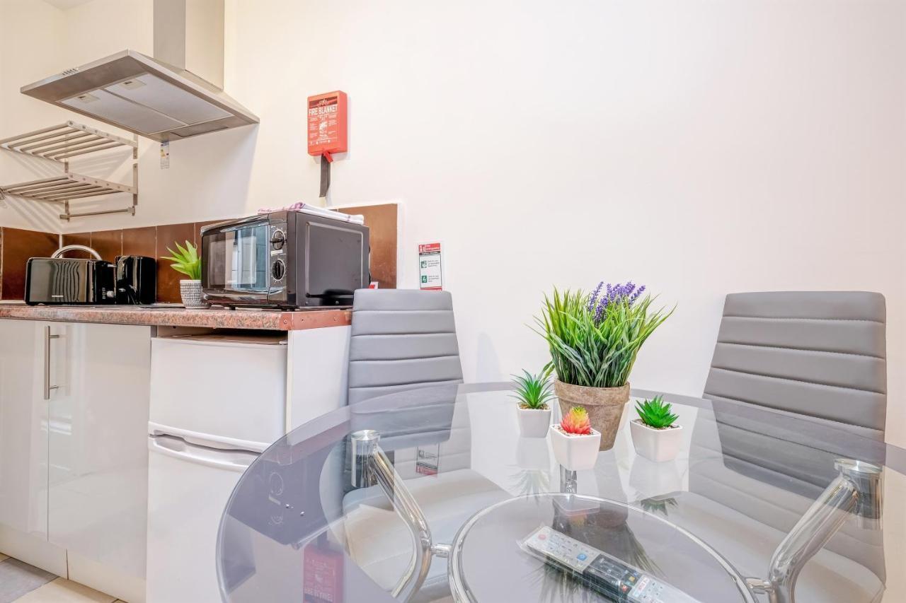 Fernbank Rooms Sudbury Hill, Harrow, Self-Contained Studios With En-Suite Harrow on the Hill Exteriér fotografie