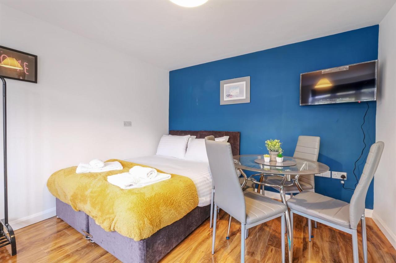 Fernbank Rooms Sudbury Hill, Harrow, Self-Contained Studios With En-Suite Harrow on the Hill Exteriér fotografie