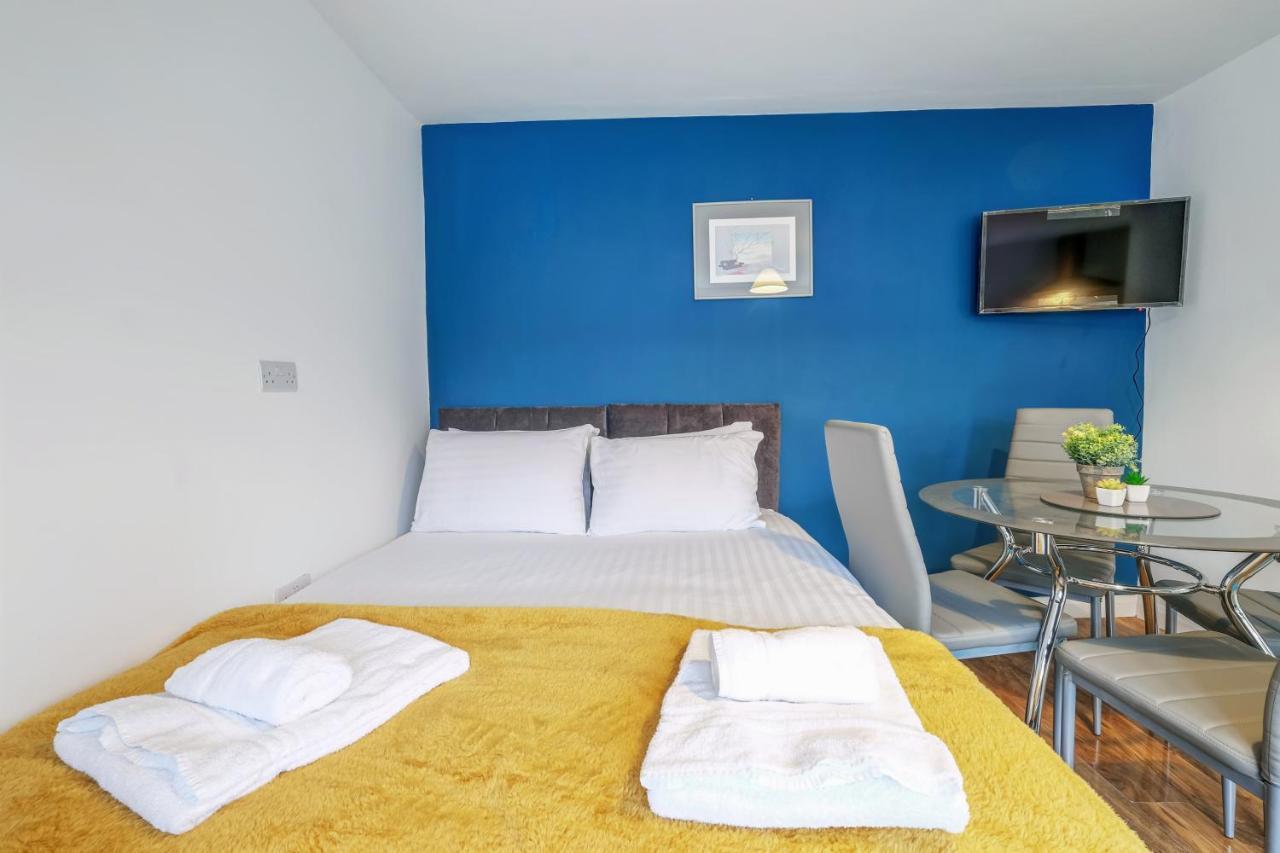 Fernbank Rooms Sudbury Hill, Harrow, Self-Contained Studios With En-Suite Harrow on the Hill Exteriér fotografie