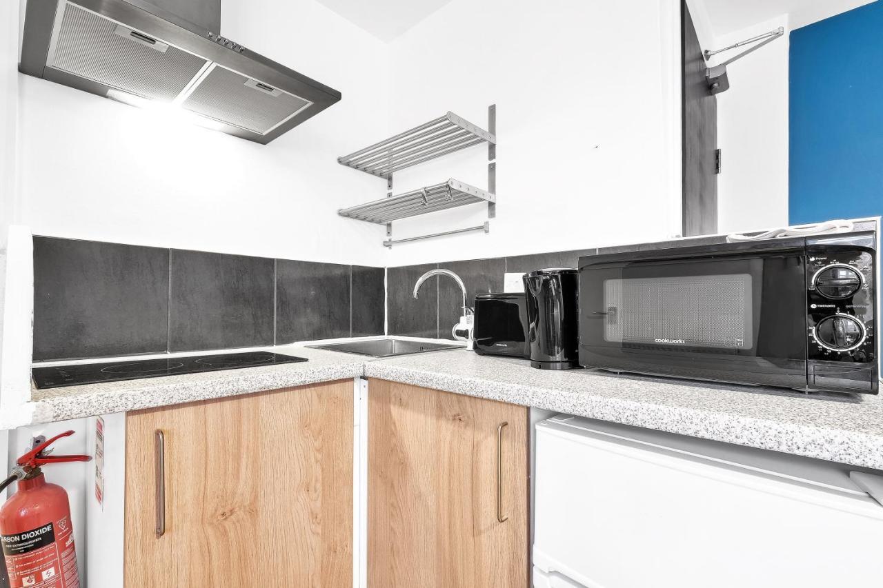 Fernbank Rooms Sudbury Hill, Harrow, Self-Contained Studios With En-Suite Harrow on the Hill Exteriér fotografie
