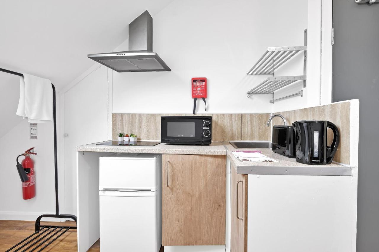 Fernbank Rooms Sudbury Hill, Harrow, Self-Contained Studios With En-Suite Harrow on the Hill Exteriér fotografie