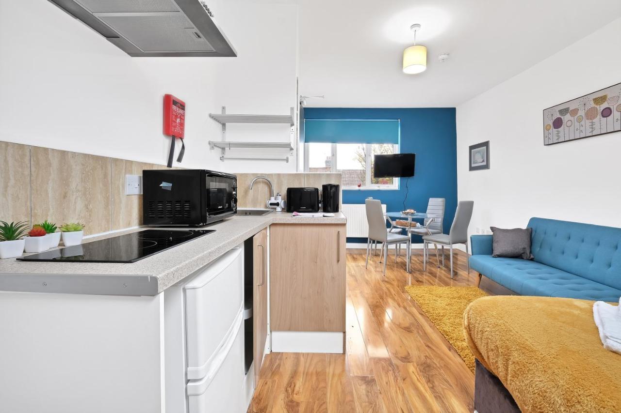 Fernbank Rooms Sudbury Hill, Harrow, Self-Contained Studios With En-Suite Harrow on the Hill Exteriér fotografie